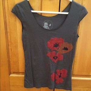 Gray T shirt with cap sleeves, size S